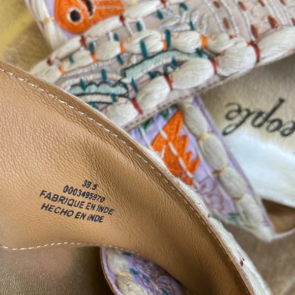 Free People Wildflowers Crossband Sandals Patched Kantha Women’s Size 9.5 - Picture 6 of 8